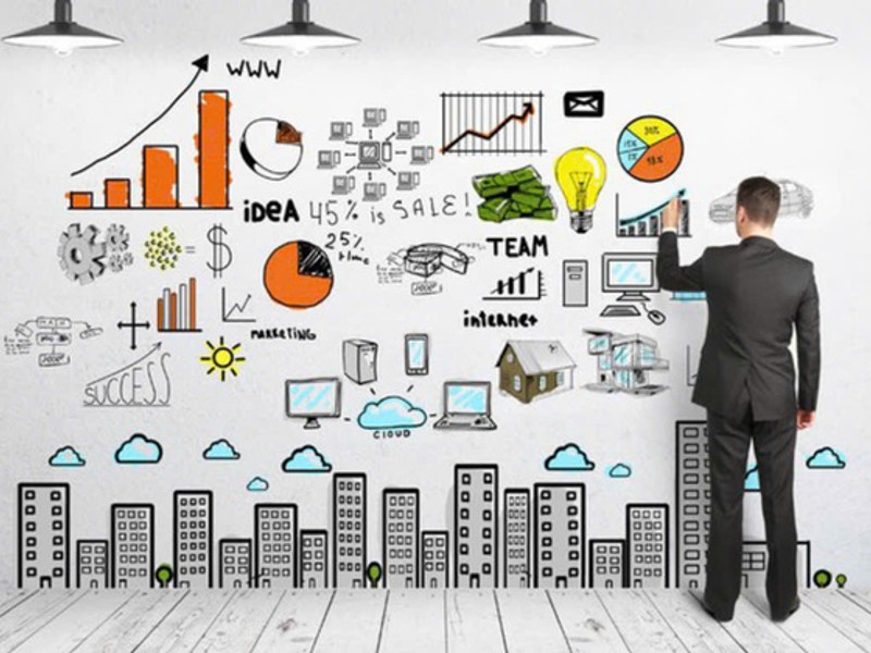 Hình ảnh bàn mạt chược với các quân bài