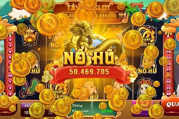 Người chơi đang phân tích chiến lược cá cược trên máy tính tại Luck8885